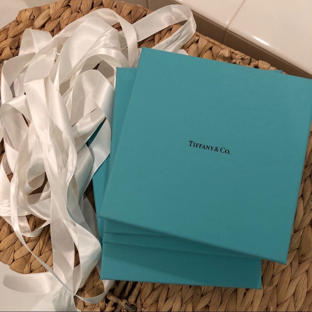 Authentic Tiffany gift card box